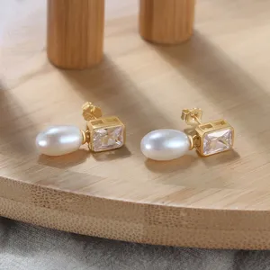 Pendientes de Plata de Ley 925 Chapados en Oro con Perlas Barrocas de Agua Dulce en Forma de Lágrima, Estilo Retro Elegante para Mujer, 24 mm, Estilo Coreano - Product Image 1