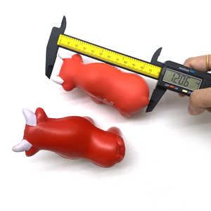 Pelota Antiestrés <span class=keywords><strong>de</strong></span> Espuma <span class=keywords><strong>de</strong></span> PU con Forma <span class=keywords><strong>de</strong></span> Toro, Logotipo Personalizado, Regalos Promocionales Corporativos, Pelota Antiestrés Red Bull con Cuernos Blancos - Product Image 6