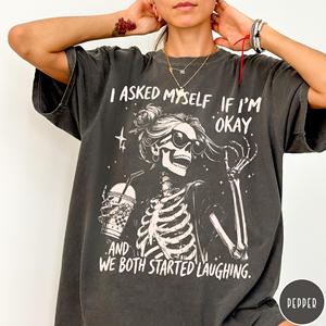 Maglietta Vintage Distressed con Stampa Scheletro 'I Asked Myself If I'm Okay' - OEM ODM, Divertente, Sarcasmica, per la Salute Mentale - Product Image 1