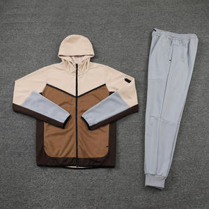 Ensemble de joggers de sport zippés en nylon personnalisé pour hommes Veste coupe-vent cargo coupe-vent avec techniques imprimées pour hommes - Product Image 4