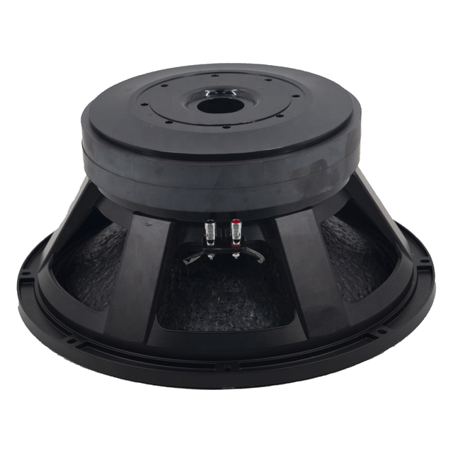18 Inch 2500W RMS Ferrite Magnet Subwoofer Speaker with 6-Inch Voice Coil for Professional PA Line Array Systems