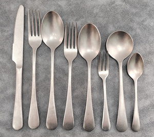 Vaisselle élégante rétro de haute qualité en acier inoxydable 304 mat, couverts vintage à motif flocon de neige pour une restauration raffinée - Product Image 6