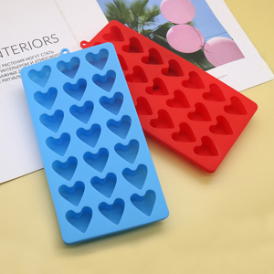 Molde de silicona en forma de corazón Flexible, respetuoso con el medio ambiente, para galletas de Chocolate, dulces, decoraciones para hornear, herramientas personalizadas para helados de comida DIY - Product Image 3