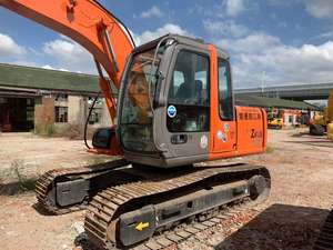Excavadora Usada Hitachi ZX120 2024 Original con Motor, Caja de Cambios, PLC, Bomba Hidráulica, Rodamientos y Engranajes en Venta - Product Image 2