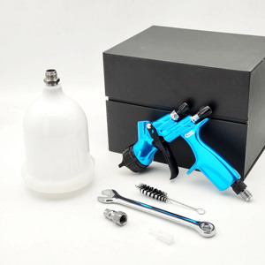 Pistolet de pulvérisation de peinture 1.3mm buse en acier inoxydable pistolet de pulvérisation d'air <span class=keywords><strong>vernis</strong></span> à base d'eau - Product Image 4