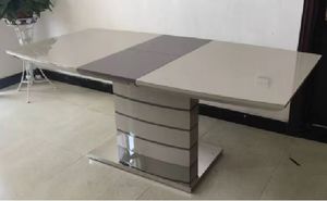 Mesa de Comedor Plegable de Metal Moderna para Uso Doméstico - Product Image 3