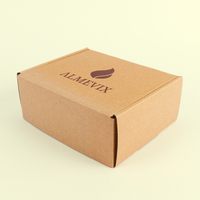 Boîte d'expédition plate en carton kraft brun ondulé, personnalisée avec logo imprimé, en matériaux recyclés, pour l'emballage de chaussettes et de fourrures