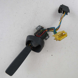 Leva di controllo tergicristallo usata per Volvo 290 ESP anni '90-'00 3985604 (55789) - Product Image 3