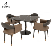 Salles à manger à grande capacité Ensemble complet de tables et de chaises de restaurant commercial Ensemble complet de meubles de restaurant d'hôtel