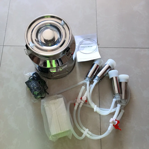 Máquina de Ordeño Eléctrica Recargable de 12V con Motor y Batería, para Vacas y Cabras, con Cubeta/Tanque de 7L y 14L - Product Image 3