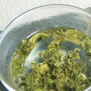 Chinesische Premium Black Tea Blatt Green Leaves Großhandel Tee