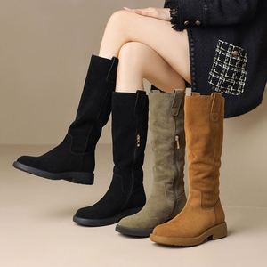 Bottes hautes de luxe pour femmes en cuir de vachette fait main, avec fermetures éclair latérales tendance, style bottes de chevalier - Product Image 4