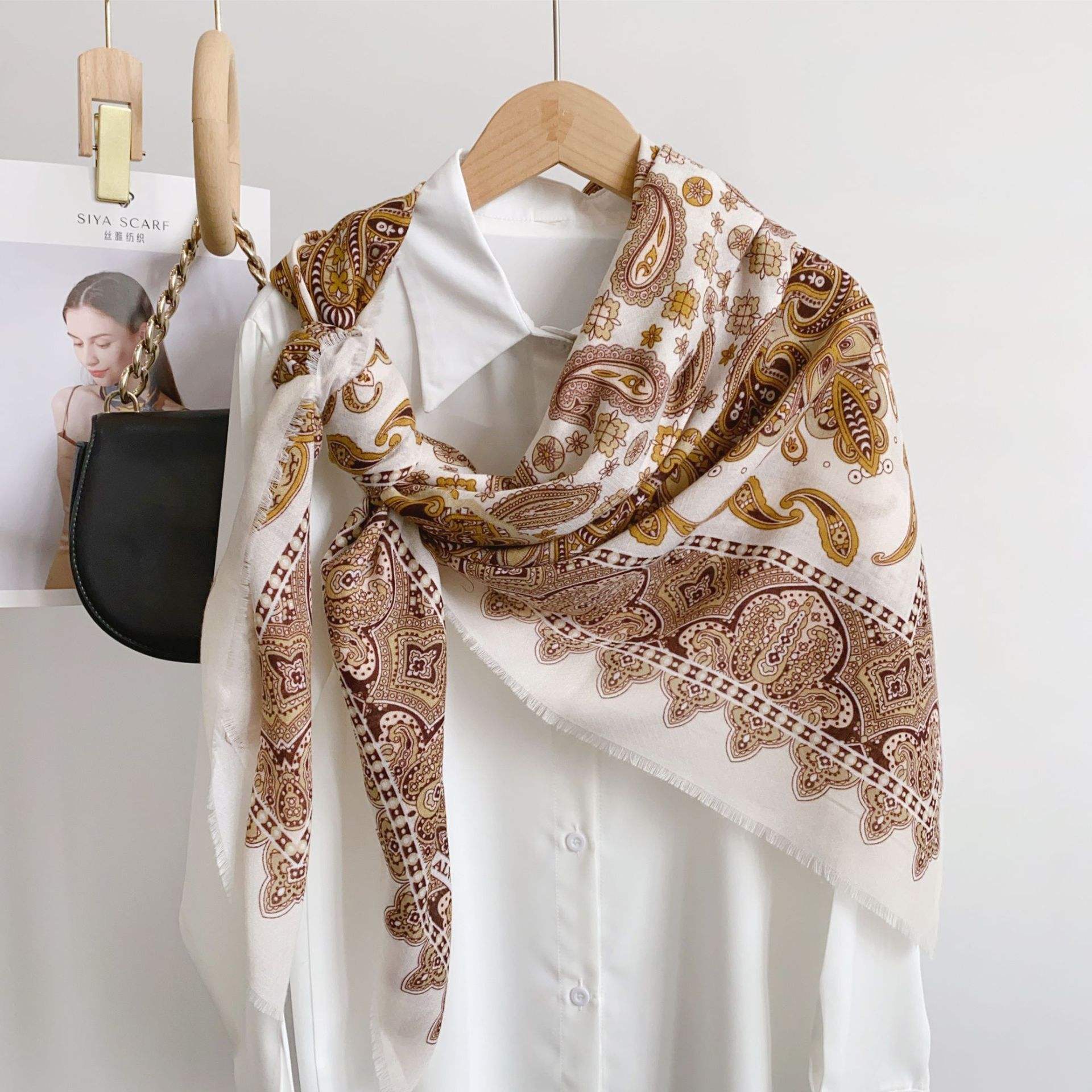 สีเหลือง