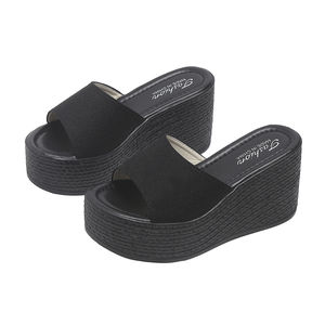 Nouvelles pantoufles tendance pour femmes à imprimé léopard, polyvalentes et rehaussantes, collection Printemps-Été 05 - Product Image 5