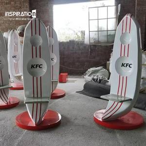 Sièges en FRP dans les grands projets commerciaux et les infrastructures publiques - Product Image 5