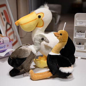 Peluche Animale - Compagno di Consolazione - Giocattolo in Peluche Ultra Morbido a Forma di Uccelli - 25cm 3 Assortiti Uccelli Realistici: Gufo, Struzzo e Pellicano - Product Image 3