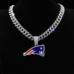 カスタムチャンピオンネックレスダイヤモンドをちりばめたペンダントNFLニューイングランドペイトリオッツペンダントパンクヒップホップスタイルキューバチェーンネックレス - Product Image 5