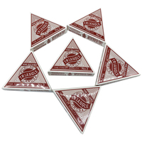 Fabricant de cartes à jouer personnalisées en forme de triangle, cartes de poker imprimées sur mesure, jeu de cartes à collectionner pour adultes avec boîte