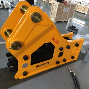 Martillo Hidráulico SOOSAN SB81A Tipo Lateral para Demolición de Rocas Duras con Acumulador y Cincel 140 para Excavadoras de 18-26 Toneladas - Product Image 3
