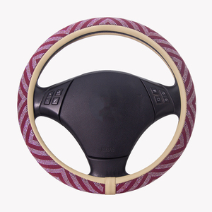 Funda de Volante de Cuero Sintético con Pedrería Brillante, de 3 Radios, Suave y Ligera, Universal para Mujeres y Hombres - Product Image 2
