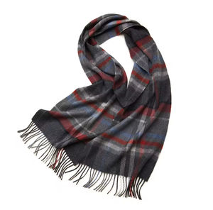 Écharpe en laine écossaise à carreaux respirante et durable, nouvelle collection pour hommes et femmes, avec pompons, chaude, en laine de mouton, confortable, longue, anti-bactérienne - Product Image 5