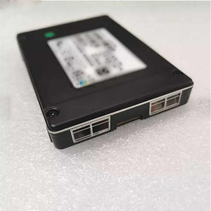 SSD SAS4 d'entreprise de 15,36 To PM1653 – Ce disque SSD SAS de quatrième génération phare, avec une capacité de 15,36 To, adopte une technologie avancée - Product Image 2
