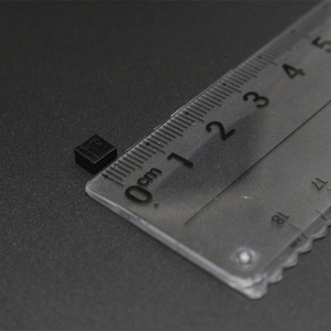 소형 도구 관리 5x5 mm 미니 사이즈 세라믹 패시브 UHF <span class=keywords><strong>RFID</strong></span> 안티 메탈 내열 태그 - Product Image 5