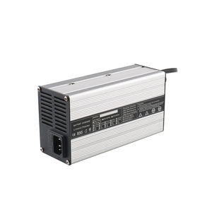 <span class=keywords><strong>Meilleur</strong></span> chargeur 60v 5a <span class=keywords><strong>Scooter</strong></span> portable Hoverboard 60V Lithium Li-ion Chargeur de batterie 67.2V 5A pour 16s Lipo Lithium Ion Batteries - Product Image 1