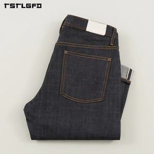 Jeans de mezclilla cruda selvedge índigo de 10.5 oz con corte y confección, ajuste original, puntada de cadena dorada, remaches de cobre y etiqueta tejida. Jeans Heritage. - Product Image 6