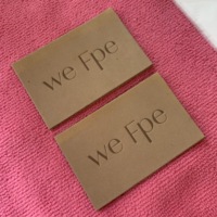 Écusson en cuir PU personnalisé écologique avec logo gaufré, étiquettes en cuir lavables faites à la main pour jeans et chapeaux