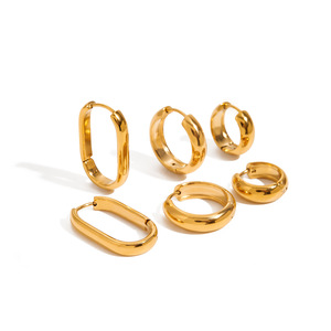 Aros de Oro de 18K y Acero Inoxidable de 15mm, Diseño Clásico para Uso Diario - Product Image 5