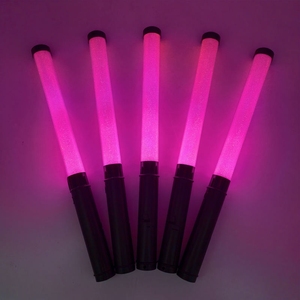 La varilla de iluminación fotográfica RGB de luz suplementaria de mano portátil Led contiene batería de litio para admitir fuente de alimentación móvil - Product Image 4