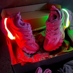 Zapatillas Deportivas de Alta Calidad con Luces, Modelo Track 3.0, de Cuero Genuino, Transpirables, para Correr al Aire Libre - Product Image 5