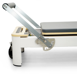 Máquina <span class=keywords><strong>Reformer</strong></span> de <span class=keywords><strong>Pilates</strong></span> de Aleación de Aluminio, <span class=keywords><strong>Precio</strong></span> de Fábrica, Equipo Comercial <span class=keywords><strong>para</strong></span> Estudio de <span class=keywords><strong>Pilates</strong></span>, <span class=keywords><strong>Cama</strong></span> con Núcleo Metálico - Product Image 3
