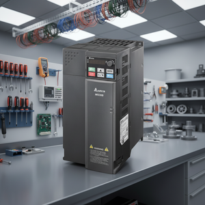 Variador de Frecuencia Delta VFD49AMS23ANSHA 11kW 15HP 230V Trifásico/Monofásico Compacto con Control Vectorial, Teclado Desmontable, PLC Integrado, para Bomba y Ventilador - Product Image 1