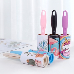 Rodillo Quitapelusas Multifuncional Colorido A2669 con Mango de Color, Cepillo para Quitar Polvo y Pelusas de 60 Tiras, Hecho de Plástico Duradero - Product Image 3