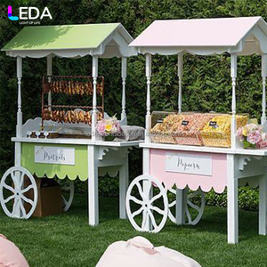 Carrito de Dulces LEDA de Lujo para Bodas, Color Blanco, con Decoración de Flores Artificiales, Carrito Móvil de Dulces para Despedida de Soltera - Product Image 1