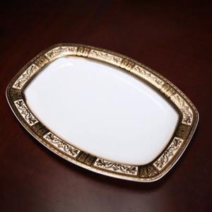 Nouveau produit : Service de table de luxe en porcelaine fine (Bone China) à motifs palais en relief, 52 pièces, style Europe occidentale - Product Image 4