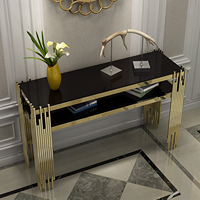 Table console en marbre de luxe, verre trempé, acier inoxydable, style moderne doré pour le design du salon