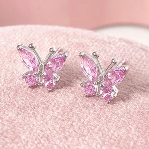 ต่างหูมินิมอลสำหรับผู้หญิง ชุบทอง 18K ประดับเพชรคิวบิกเซอร์โคเนียรูปหัวใจและมุก เหมาะสำหรับเป็นของขวัญ - Product Image 3