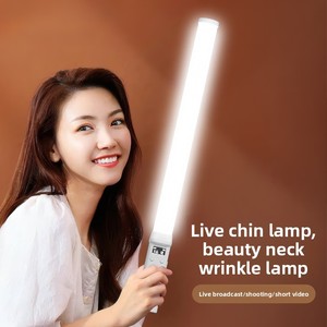 Lampe de remplissage RVB portable RD-3 10W à température de couleur réglable pour diffusion en direct et photographie en extérieur - Product Image 4