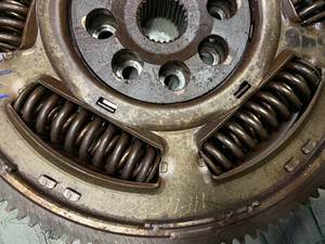 Flywheel Bekas Asli untuk McLaren MP4 12C 650S 625C OEM 11F1138CP 11F1657CP - Product Image 5