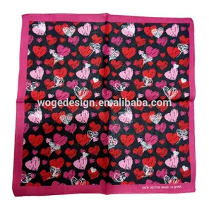 Yiwu wholesale bulk sold butterfly paisley heart dot print neck wrap square soft cotton scarf head handkerchief supplier bandana