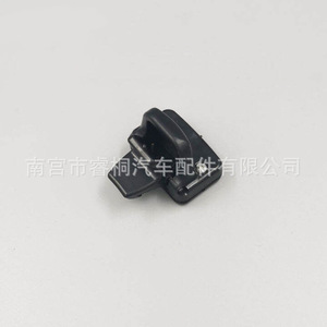 Loquet de fenêtre de voiture Shuangxuan 0K72A-72-531 en plastique simple pour Kia Besta - Product Image 2