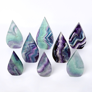 Vente en gros de pierres de guérison en fluorite arc-en-ciel naturelle sculptée en forme de flamme pour la décoration - Product Image 3