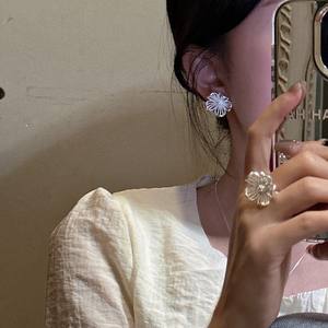 S925 argent Sterling grande fleur boucles d'oreilles Style coréen Niche Design lourd incrusté oreille bijoux Rhodium pour mariage en gros - Product Image 2