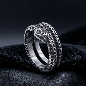 Bague Snake King pour homme en acier inoxydable, design serpent, bijoux de mode, cadeau rétro argenté sans incrustation 216012 - Product Image 1