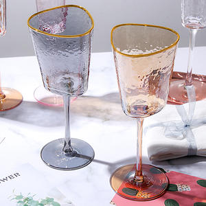 Verre à vin rouge en forme de marteau avec bordure dorée, style créatif, en verre, cristal, rose, gris, vin, <span class=keywords><strong>champagne</strong></span>, gobelet européen, offre spéciale, <span class=keywords><strong>2022</strong></span> - Product Image 1