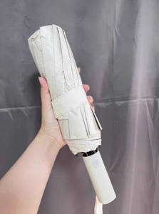 <span class=keywords><strong>Parapluie</strong></span> personnalisé avec logo OEM, 12 baleines, ouverture et fermeture automatiques, parapluies pliables à trois volets pour la pluie - Product Image 3