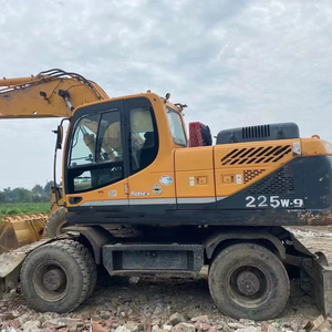 Pelle multifonction sur chenilles originale de la Corée Hyundai 210 d'occasion à haut rendement Hyundai en bon état en vente - Product Image 1